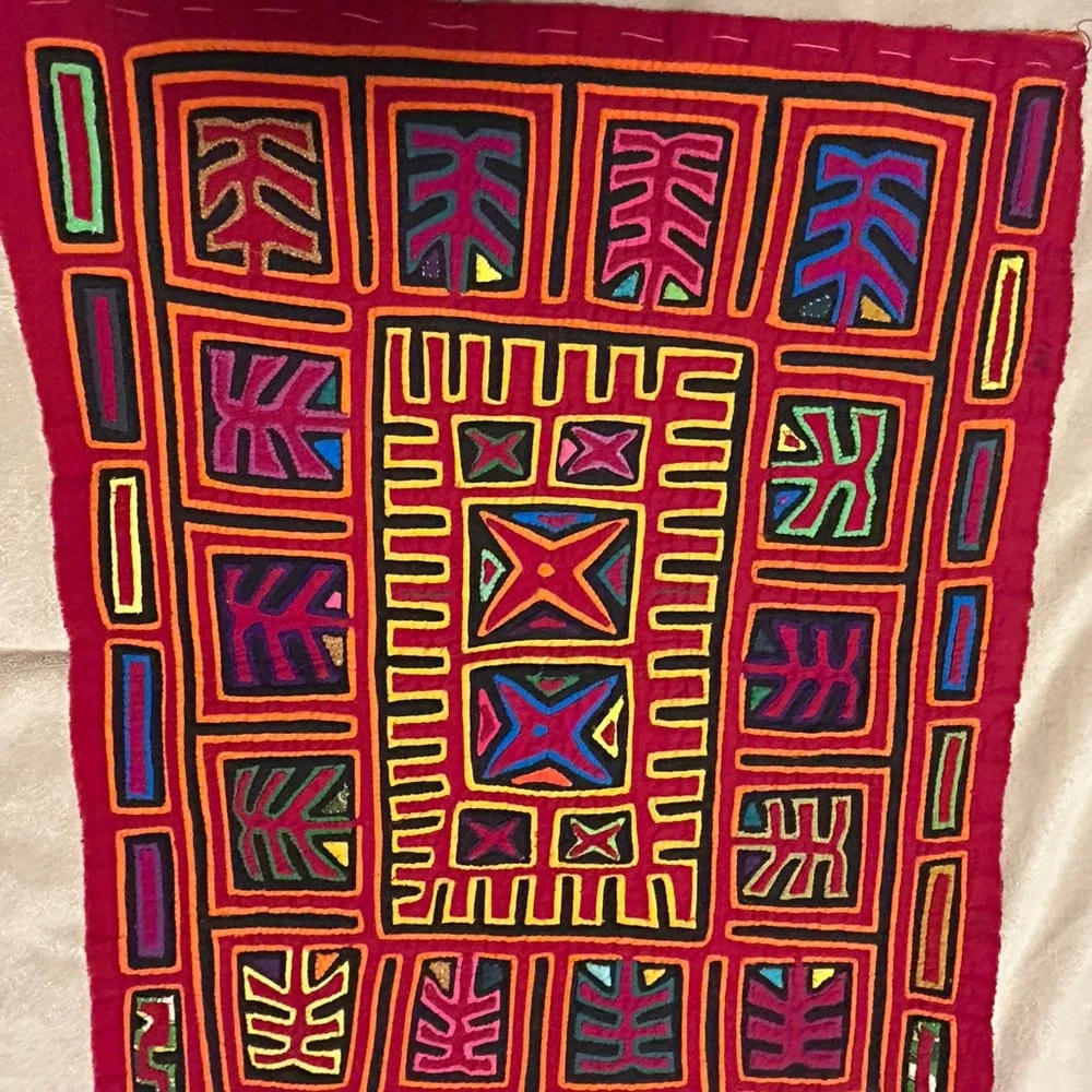 Vintage Kuna Mola Handsewn Reverse Applique Fabric Art